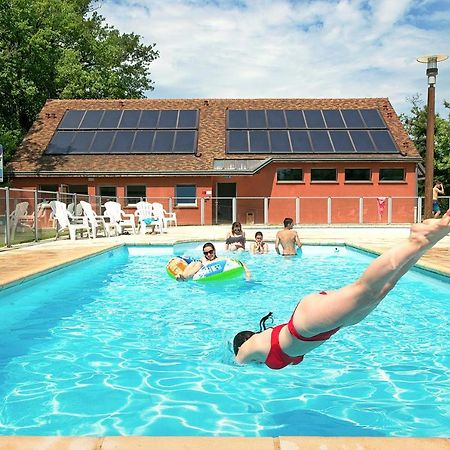 Onlycamp Le Pont Romain Yvré-lʼÉvêque Zewnętrze zdjęcie