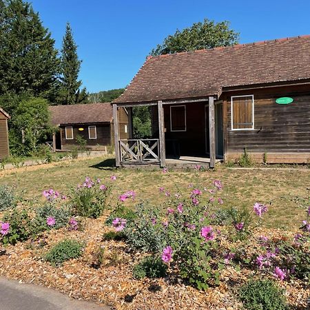 Onlycamp Le Pont Romain Yvré-lʼÉvêque Zewnętrze zdjęcie
