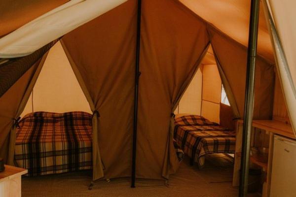 Onlycamp Le Pont Romain Yvré-lʼÉvêque Zewnętrze zdjęcie